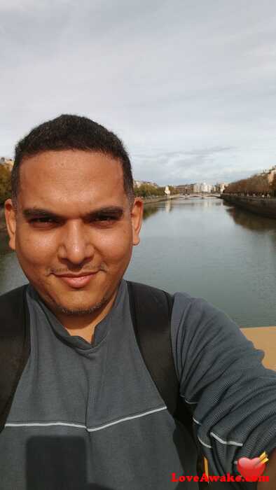 mdpb20 French Man from Bordeaux