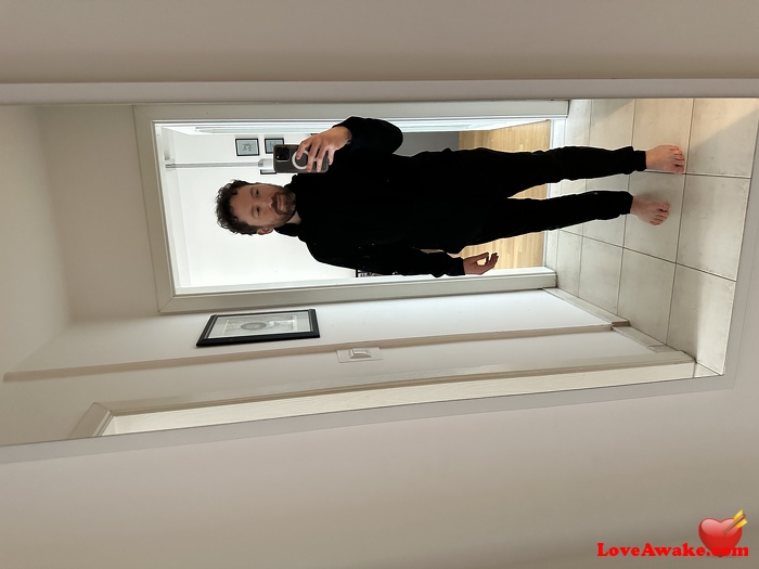 franzschneider UK Man from London