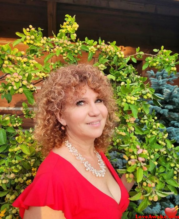 Herty40 American Woman from Fremont