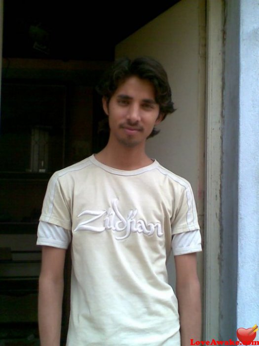 sahil-hot Indian Man from Jaigaon