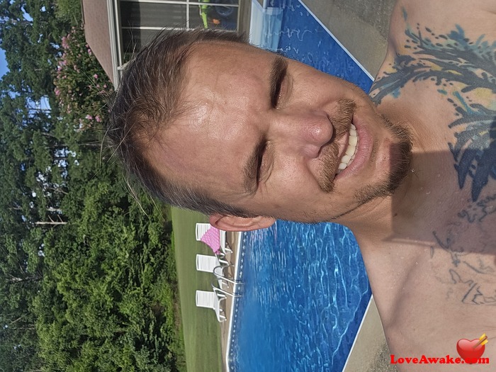 Lpete31 American Man from Cleveland
