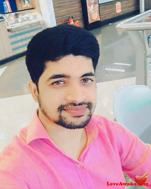 SoOpErStAr Indian Man from Hyderabad