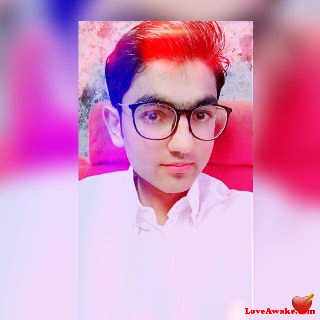 Fahad127 Pakistani Man from Gujrat