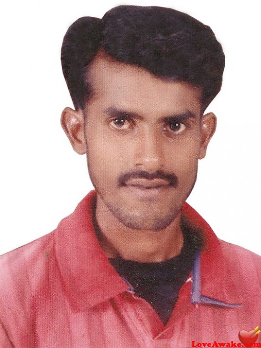 Dhillu Indian Man from Chennai (ex Madras)