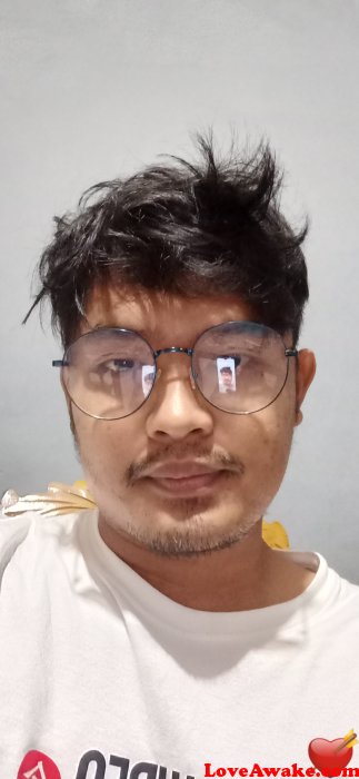 Faisalroster3 Indonesian Man from Ujung Pandang, Sulawesi