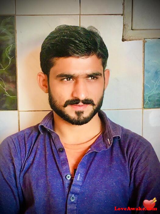 NonHamza Pakistani Man from Dera Ghazi Khan