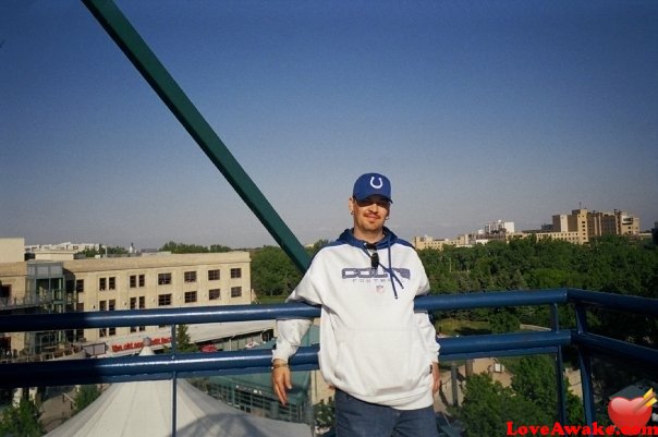 Frankygot Canadian Man from Winnipeg