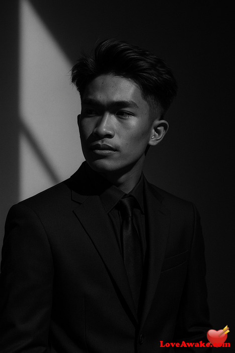 Veng29 Cambodian Man from Phnom Penh