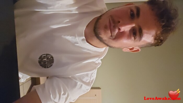 english89 UK Man from London