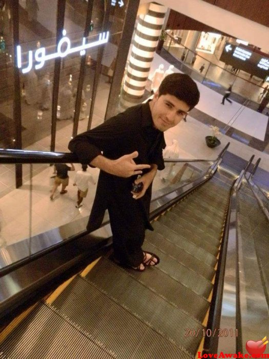 Aurakzai Pakistani Man from Islamabad