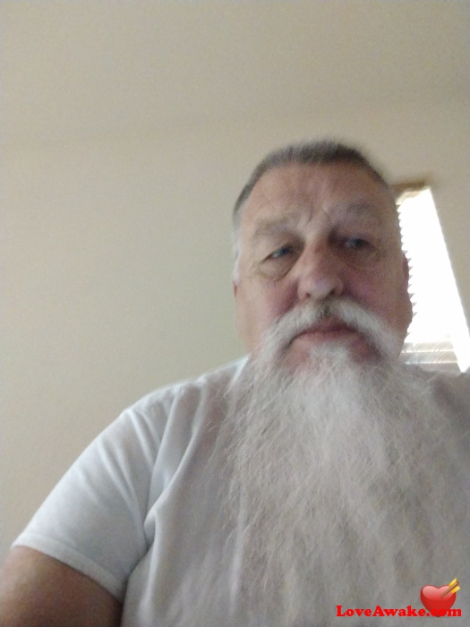 Dvhenry American Man from Fresno
