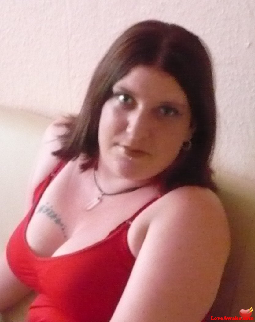 leana86 UK Woman from Ryde