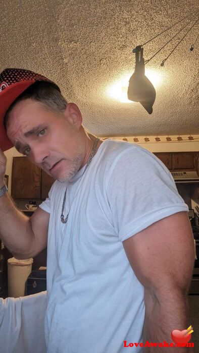 Luckyja131313 American Man from Bellevue