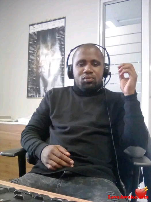 RobAJ African Man from Port Elizabeth