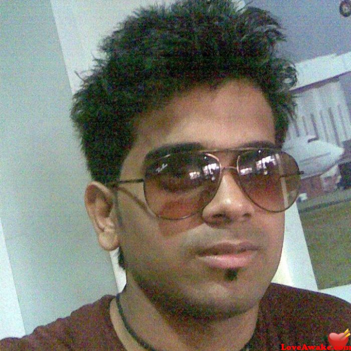 hotty3 Indian Man from Dibrugarh