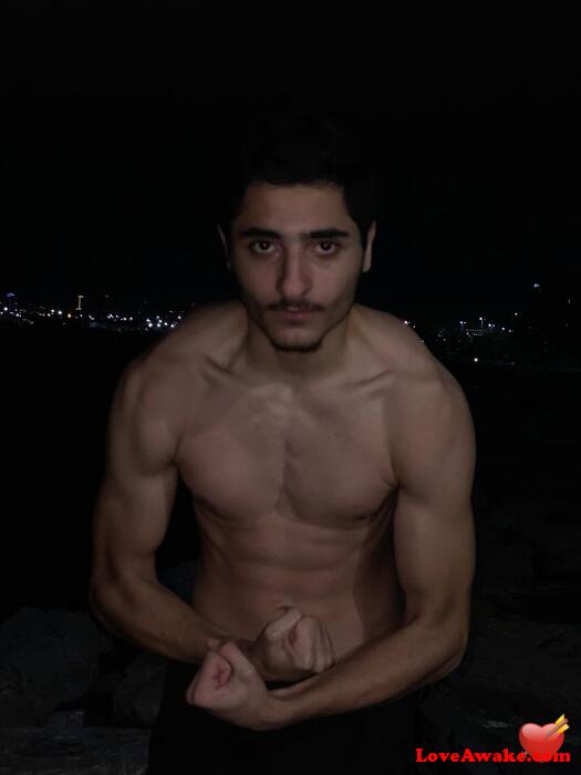 Alizfr77 Turkish Man from Istanbul