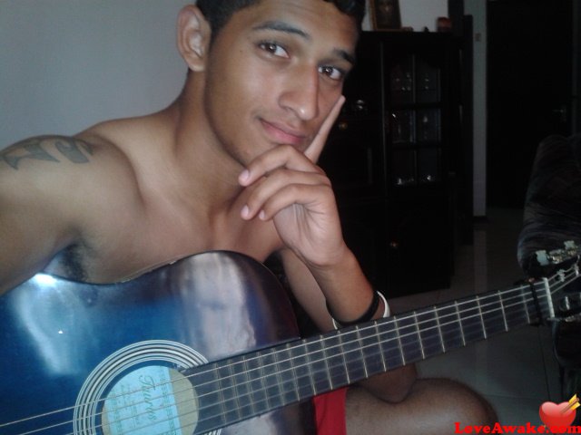 julien2705 Malaysian Man from Subang Jaya