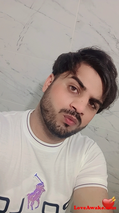 Faysal111 UAE Man from Abu Dhabi