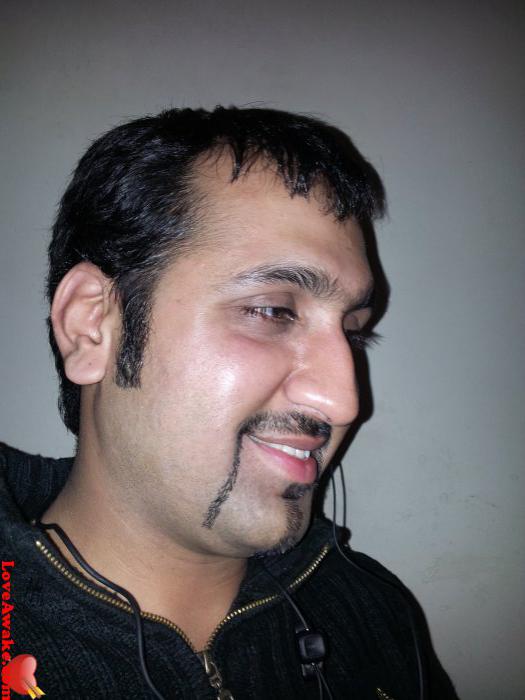 Loverboy147 Pakistani Man from Lahore