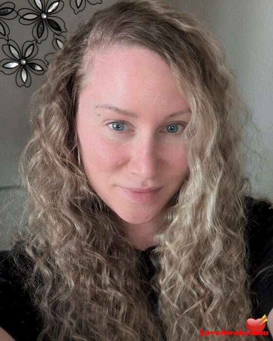 jdelvz39 American Woman from San Antonio
