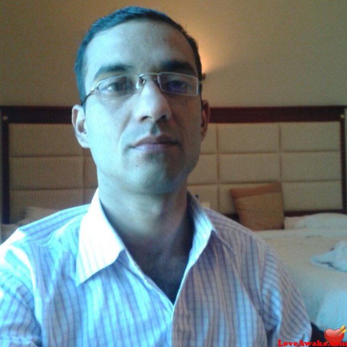 nadeemamu1999 Indian Man from Baroda