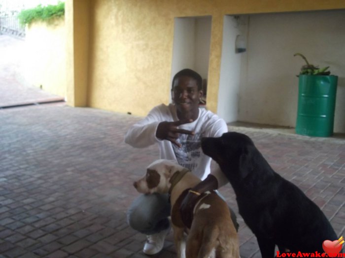 pukachyyii Jamaican Man from Kingston