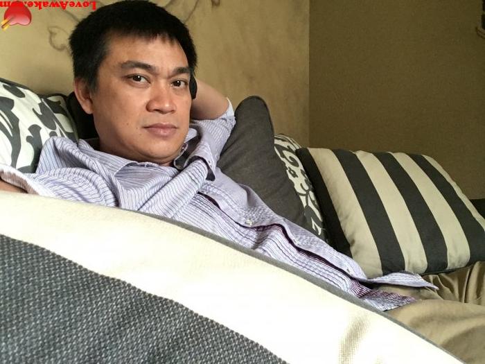 Bendoc Filipina Man from Makati