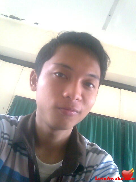 dhane04 Filipina Man from Naga, Luzon