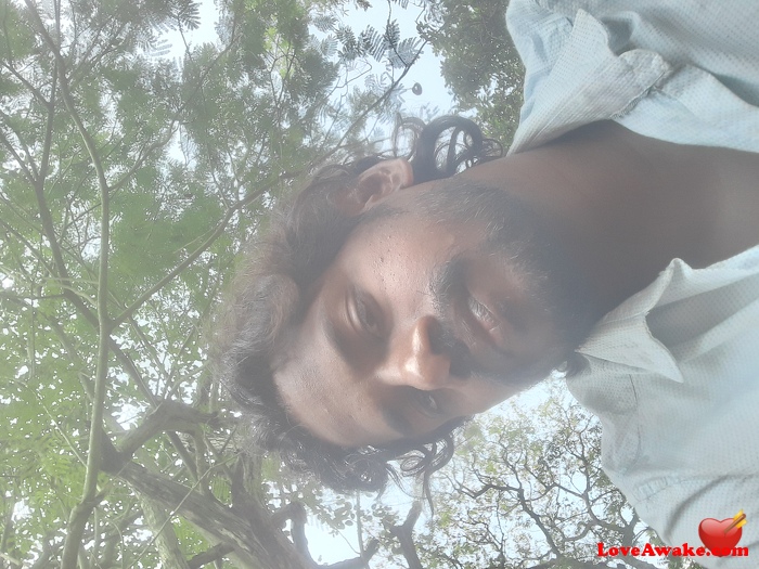 Gia2O Indian Man from Chennai (ex Madras)