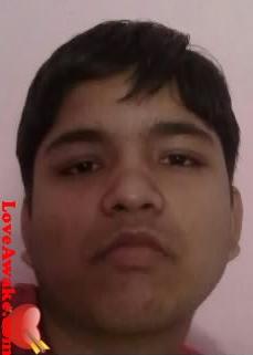 Manis32112 Indian Man from Lucknow