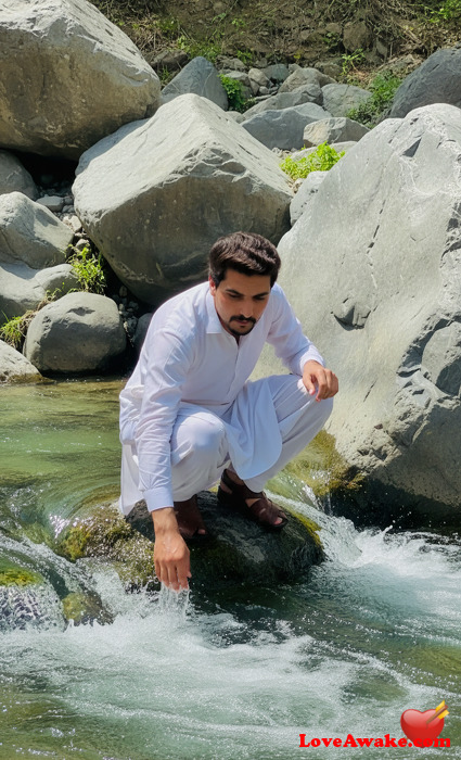 hamza7922 Pakistani Man from Mardan