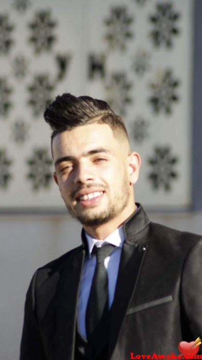 Ihebgrounaze Algerian Man from Alger (Algiers)
