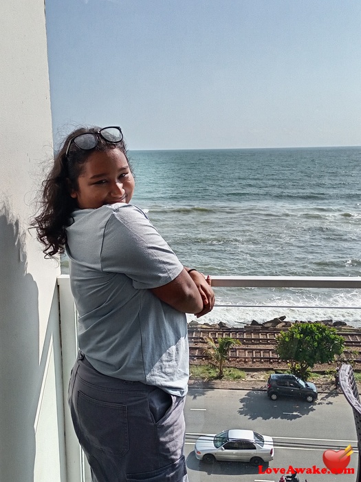 unknown6vona Sri Lankan Woman from Colombo