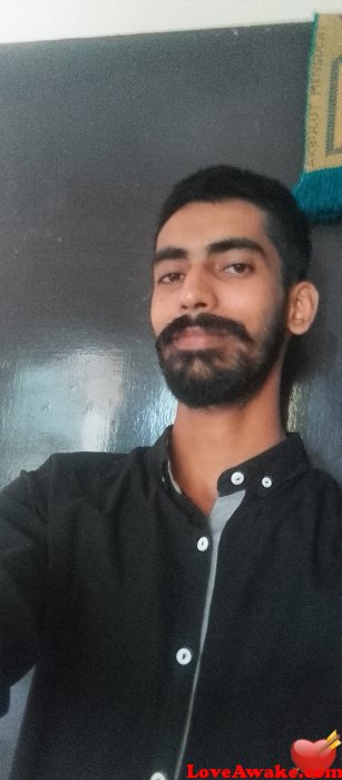 Ahmi22 Pakistani Man from Karachi
