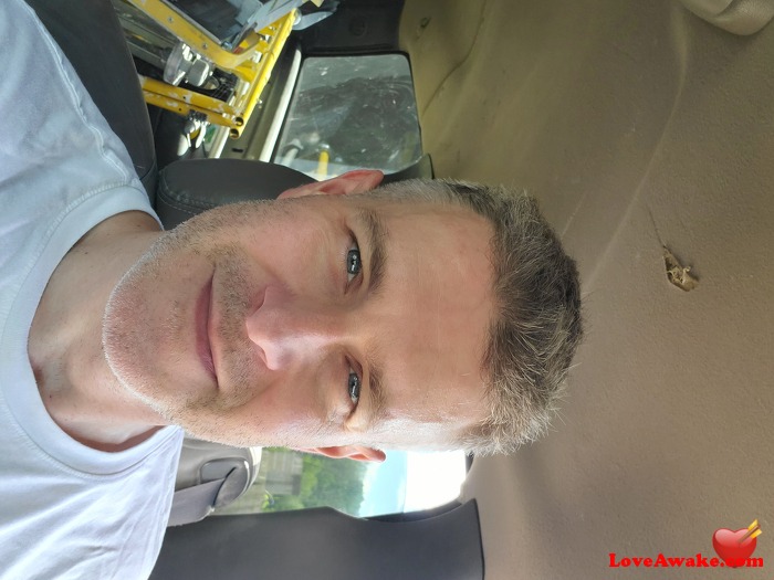 NOMANUALNEEDED American Man from Minneapolis