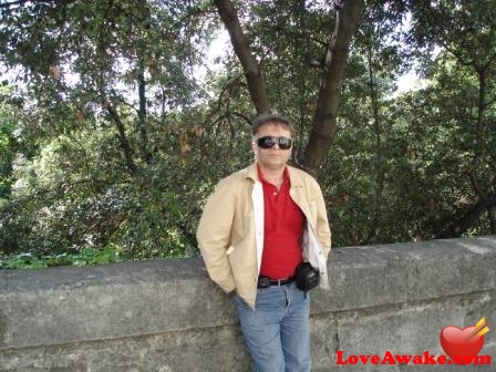 navid-pa UAE Man from Dubai