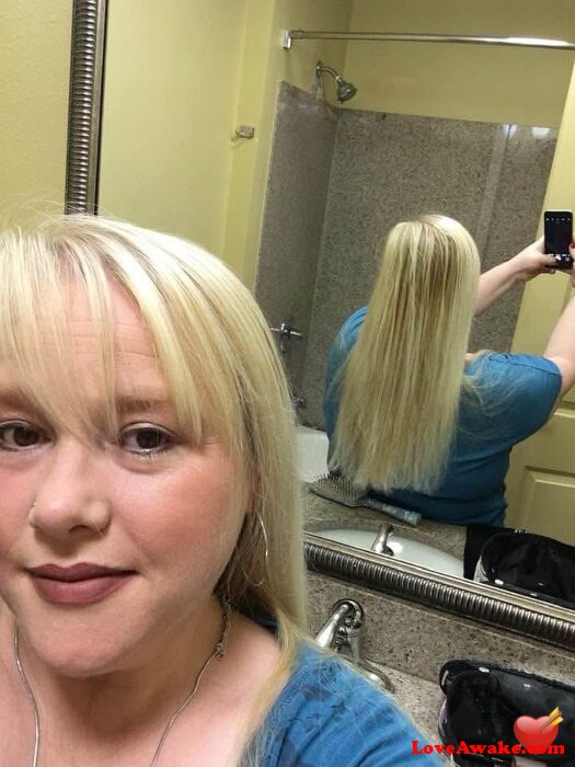 sweetcarrla209 American Woman from Elk Grove