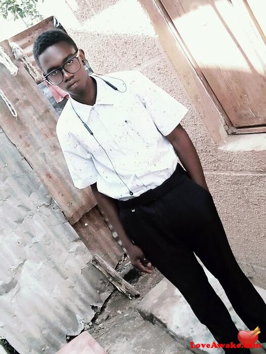 Danieldeanz African Man from Bedford