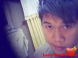 kamugin Filipina Man from Mandaluyong
