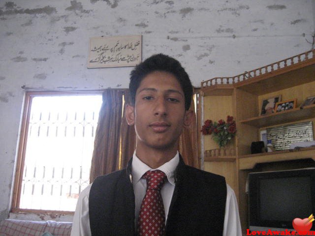 Fakhar450 Pakistani Man from Faisalabad