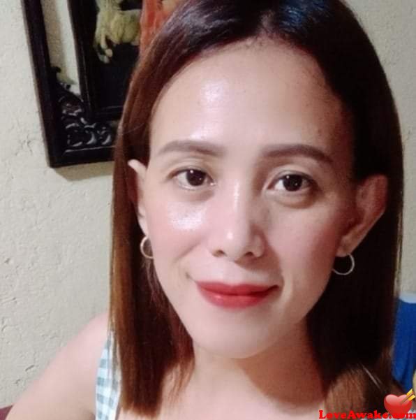 Jhoedy Filipina Woman from Cavite, Luzon