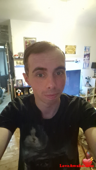 AlexP19 UK Man from Lincoln