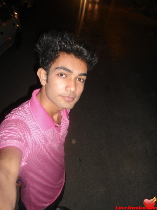Wamiq0o0 Pakistani Man from Karachi