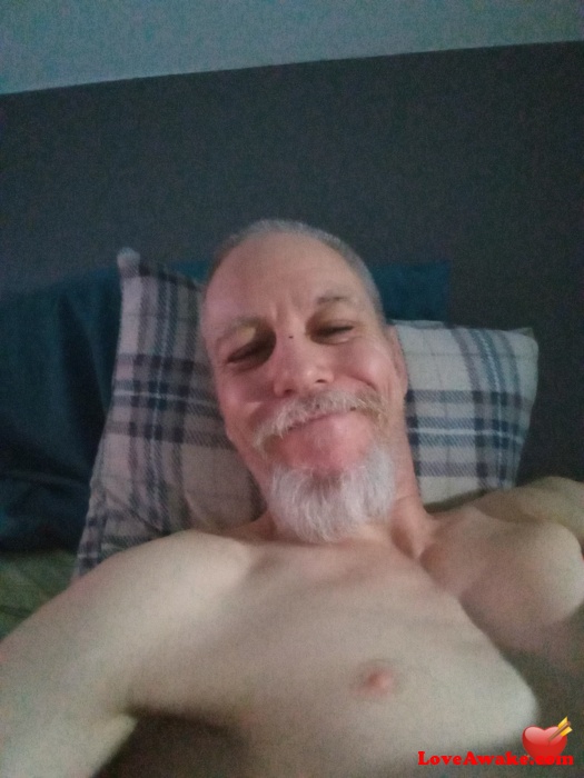 diversitea77 Canadian Man from Owen Sound