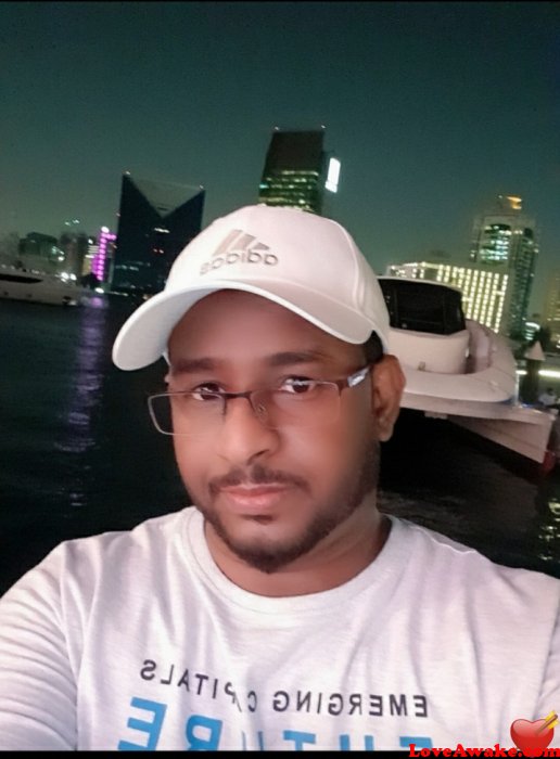 KHALID1981SDN UAE Man from Dubai