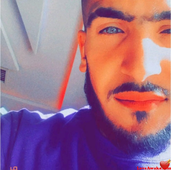 yacine1998 Algerian Man from Mostaganem