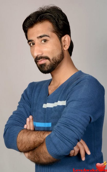 Nomi992 Pakistani Man from Lahore