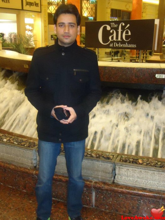 luckymoon111 Pakistani Man from Lahore