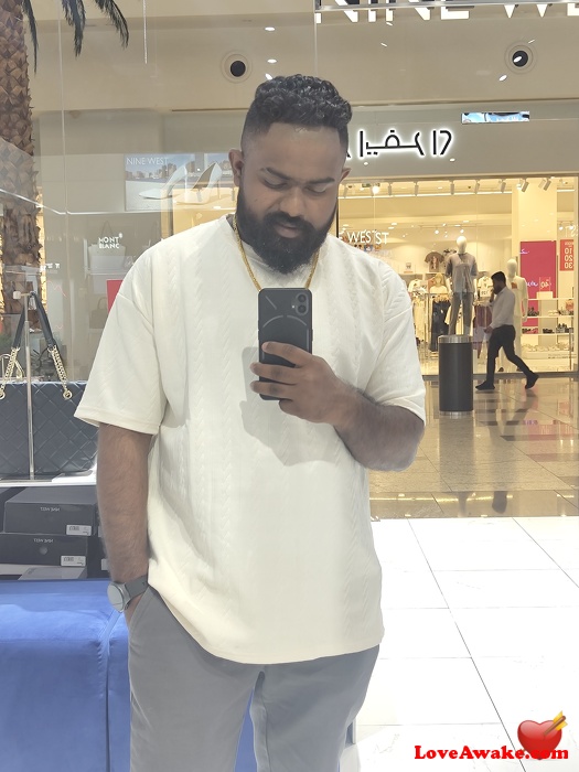 Hiruwajay Sri Lankan Man from Gampaha
