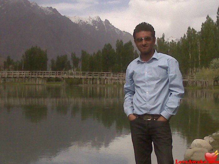 addieluk Pakistani Man from Islamabad